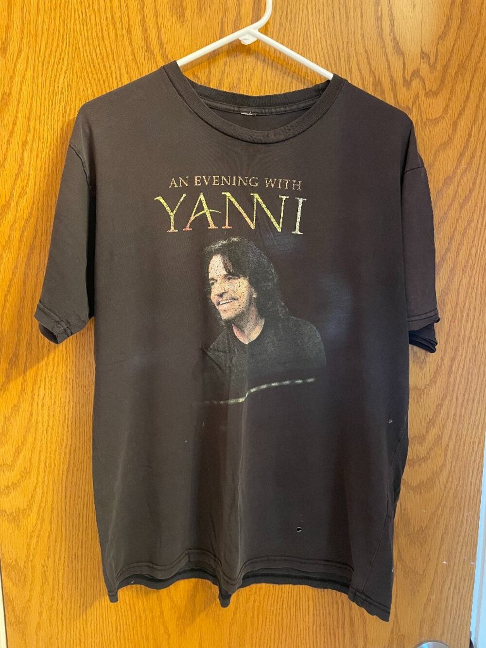 Vintage Yanni Tee, Size L